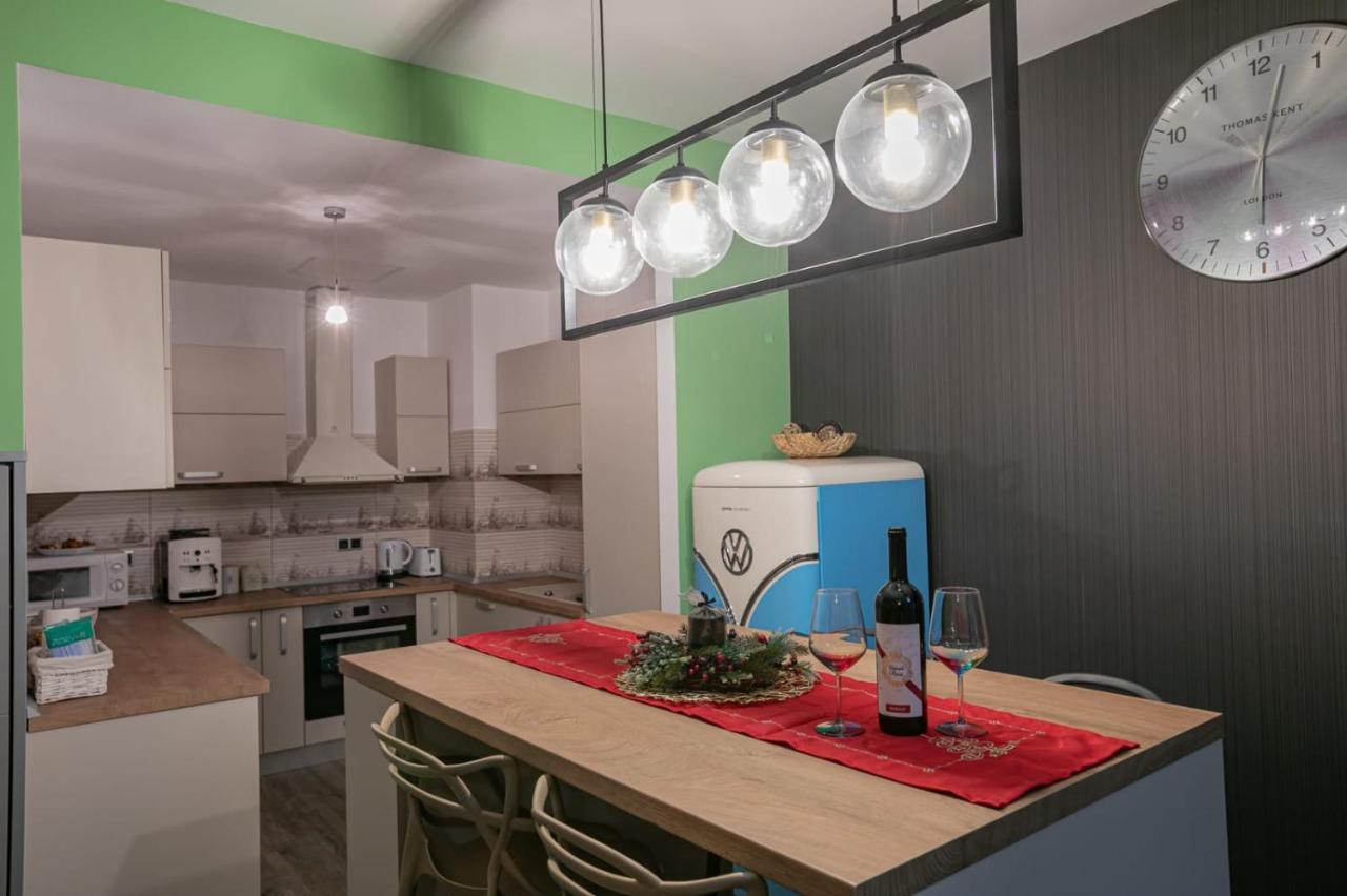 Anastasia Mountain Apartment - Poiana Brasov Luaran gambar